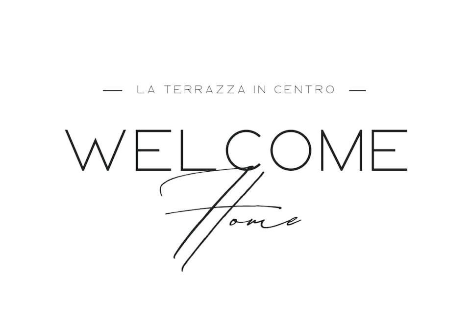 דירות טרויליו La Terrazza In Centro מראה חיצוני תמונה